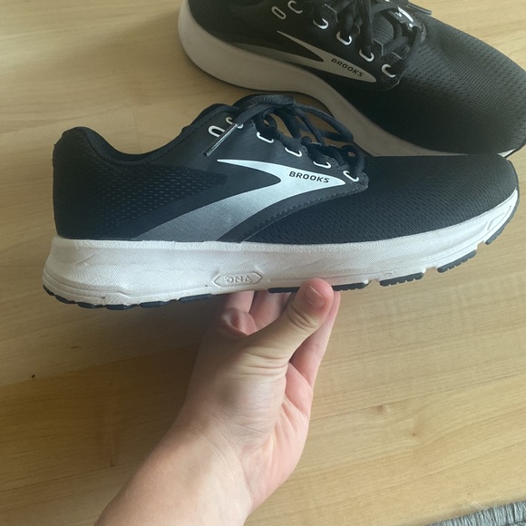 Brooks Range 2s - Picture 4 of 4